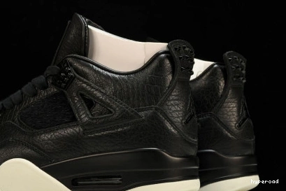 Hyperoad Black Jordan Hair Retro Pony 4 1123